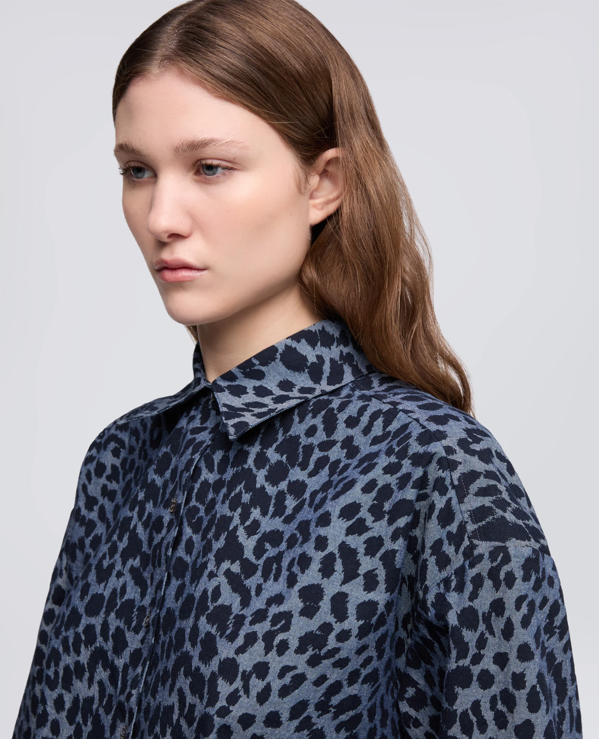 CAMICIA IN CHAMBRAY DI COTONE GIAPPONESE STAMPATO - ANIMALIER - Image 4