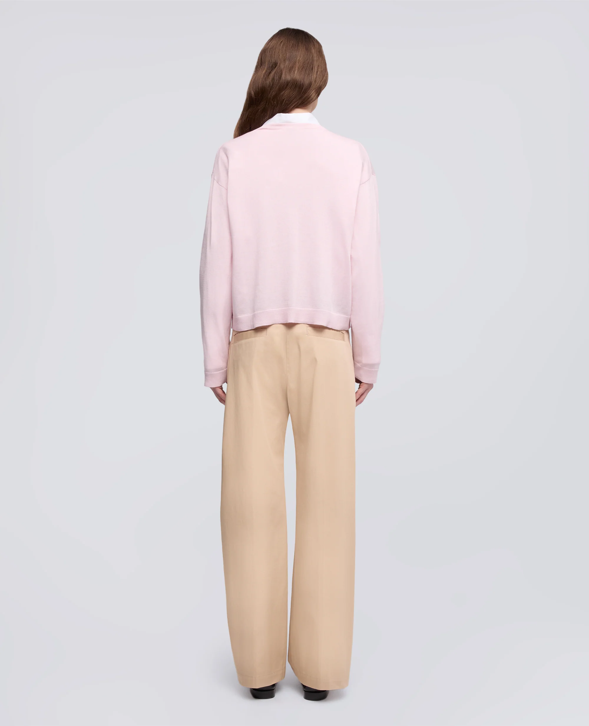 MAGLIA A MANICHE LUNGHE CON SCOLLO A "V" IN FILATO DI SETA, COTONE E CASHMERE - ROSA - Image 3