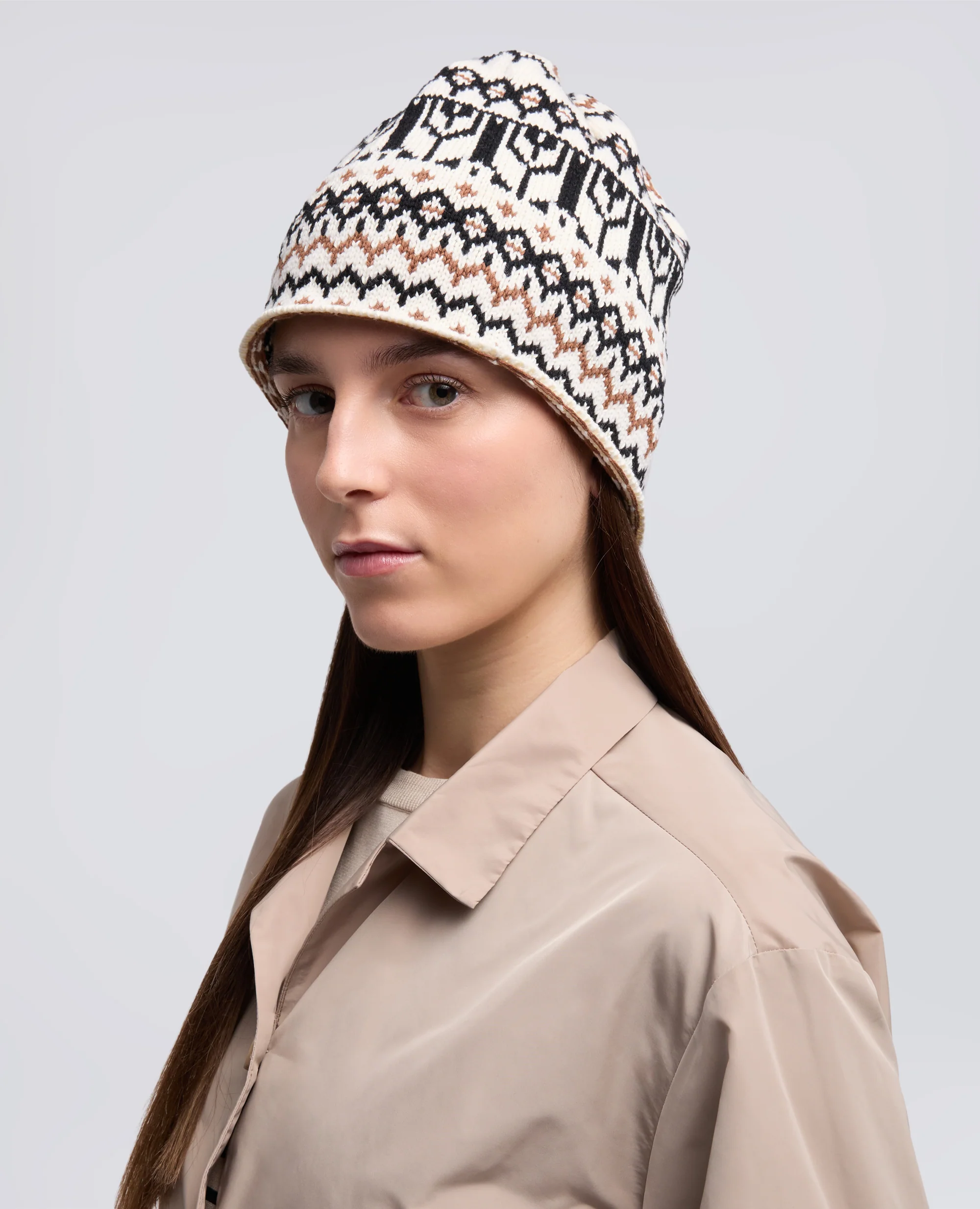 CAPPELLO IN FILATO MISTO COTONE, CANAPA E LANA - FONDO NATURALE - Image 3