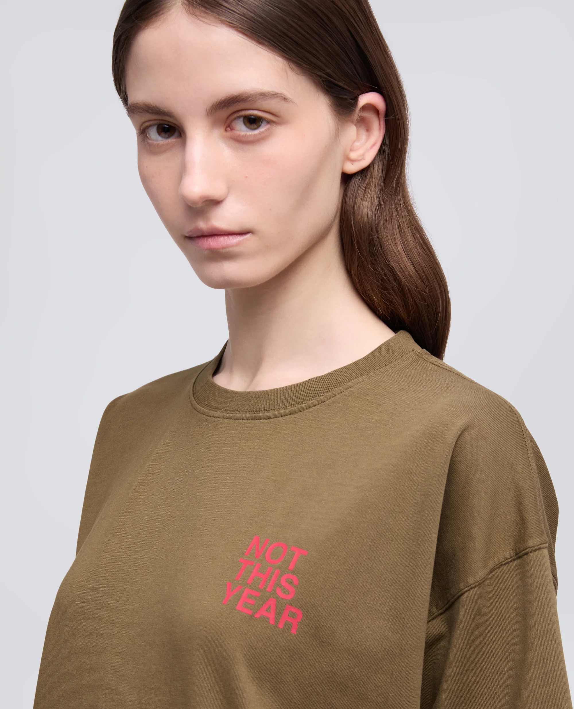T-SHIRT IN JERSEY DI COTONE ORGANICO CON STAMPA "NOT THIS YEAR" - MILITAR+SCRITTA ROSS - Image 4