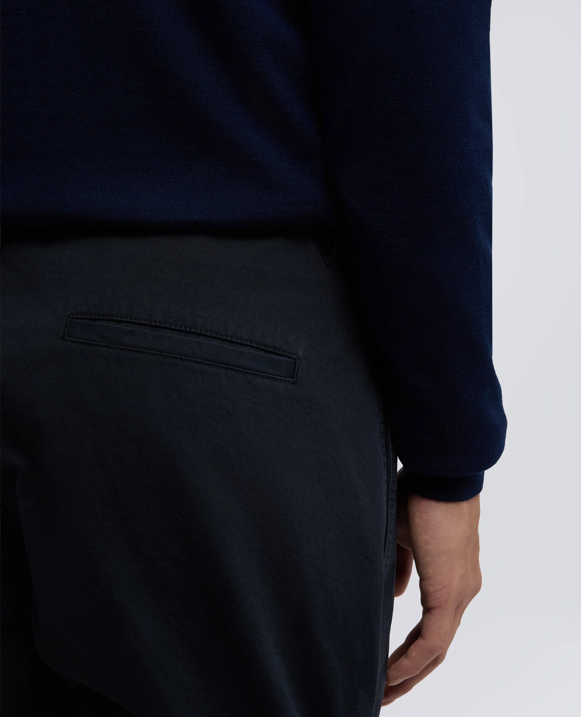 PANTALONE CHINO IN GABARDINA - NAVY - Image 4